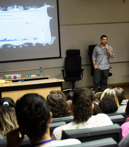 XXVI Semana de Microbiologia reúne discentes, docentes e técnicos administrativos